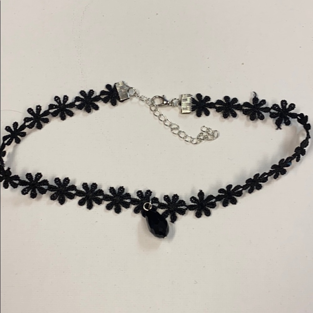 Black choker